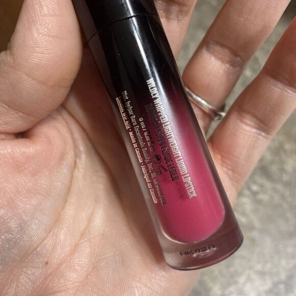 Buxom Wildly Whipped Lightweight Liquid Lipstick Exhibitionist - Full Size - Picture 4 of 4